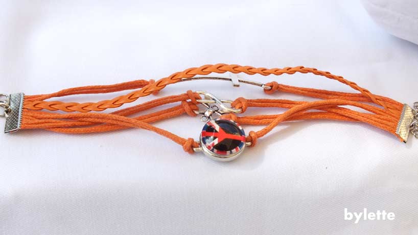 Bracelet manchette orange pression peace and love
